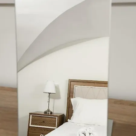 One Bedroom In Emporio Central Square